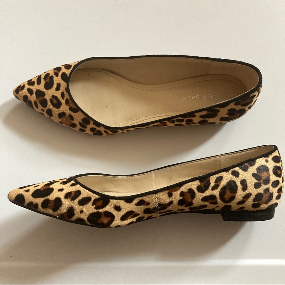 Marc Fisher 8 Leather Cow Fur Leopard Flats